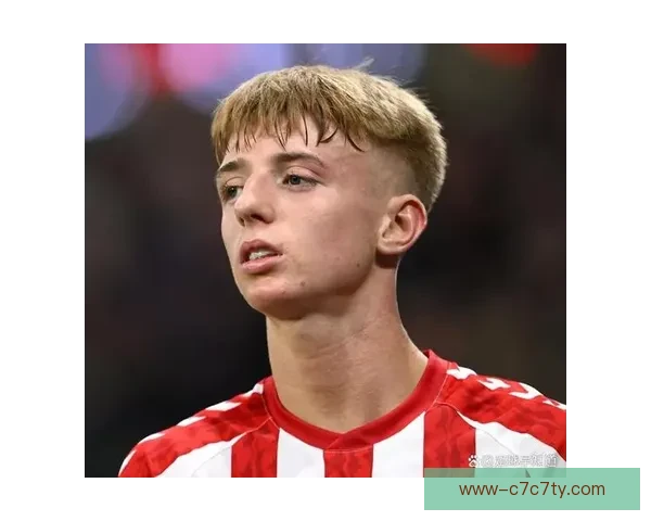 官方布莱顿边锋奥斯曼租借伯明