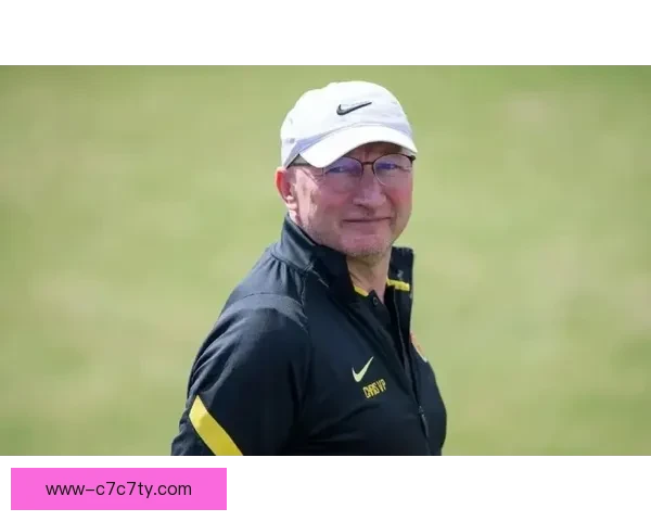 官方确认范普维尔德再任技总监